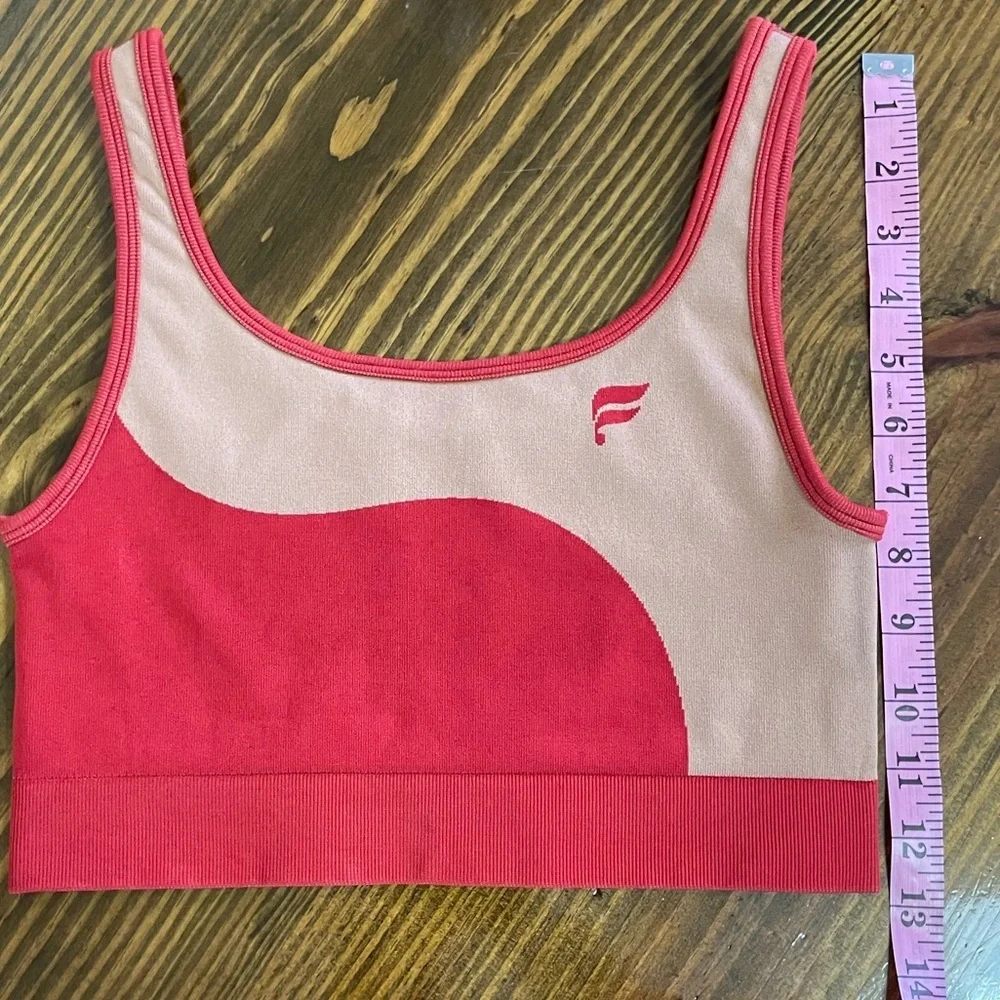 Fabletics Sunny Reversible Low Impact Sports Bra Haute Red/Maplewood Tan Small - Picture 9 of 11